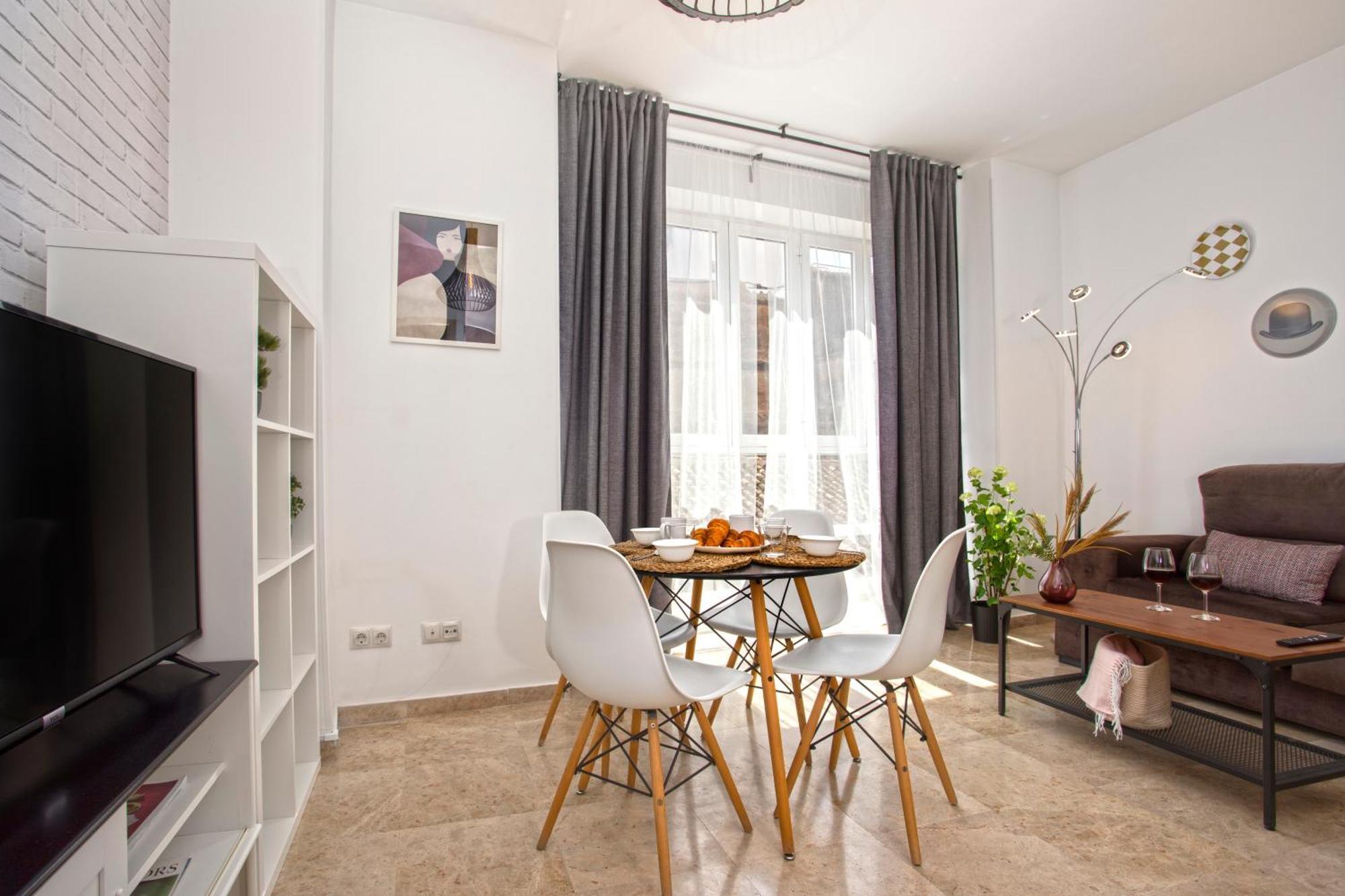 Precioso En Pleno Centro By Rent Me Appartamento